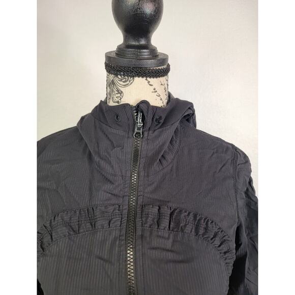 Lululemon Dance Studio Jacket Hooded Size 6 Black Gray Reversible - Picture 3 of 12